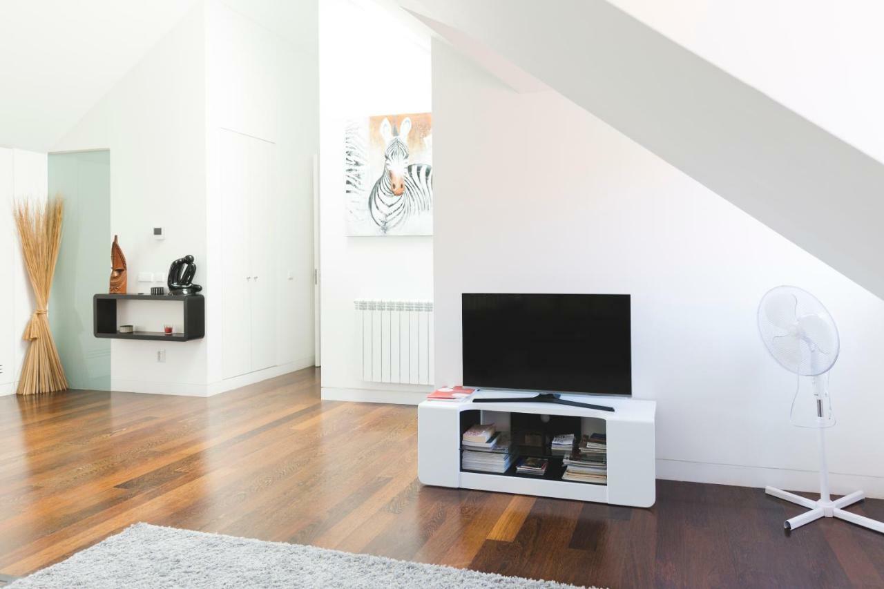 شقة Aposentus - Downtown Porto Modern Penthouse المظهر الخارجي الصورة